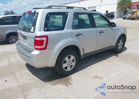 2012 Ford Escape Xls z USA, uszkodzony, nr VIN 1FMCU0C7XCKA20447